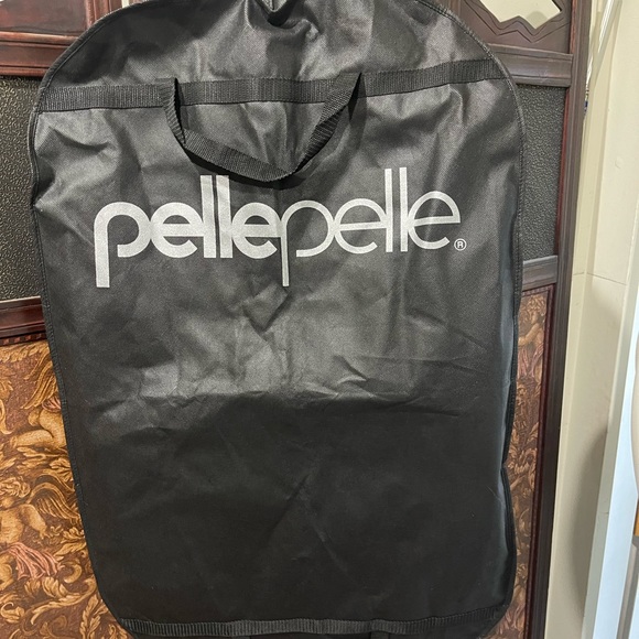 Red and white vintage, Pelle Pelle, leather bomber jacket - Picture 6 of 7